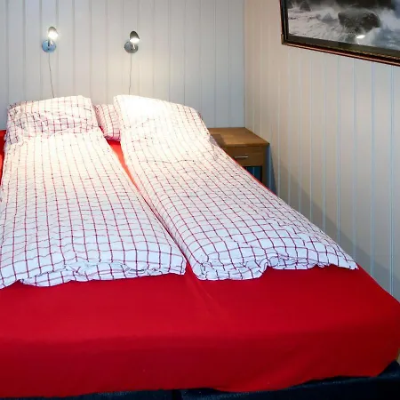 Holiday Lyktvorholmen - Fjs618 By Interhome Holiday home Roysane